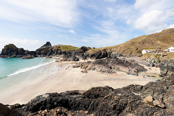 Kynance Cove on a stunning sunny day.